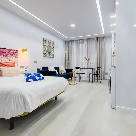 Sun&sea In Playa Canteras Апартаменты *